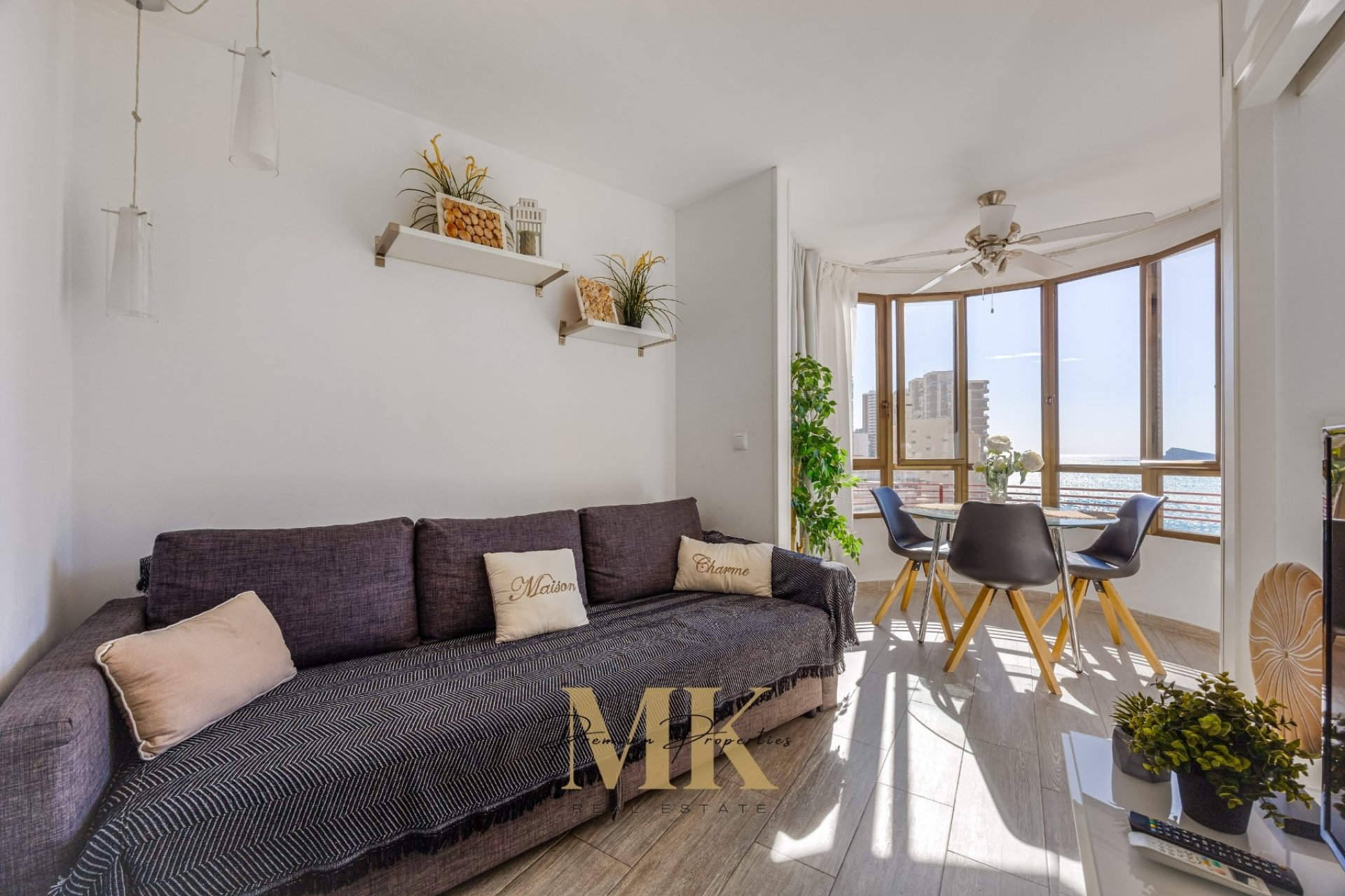 Resale - Apartment -
Benidorm - Coblanca
