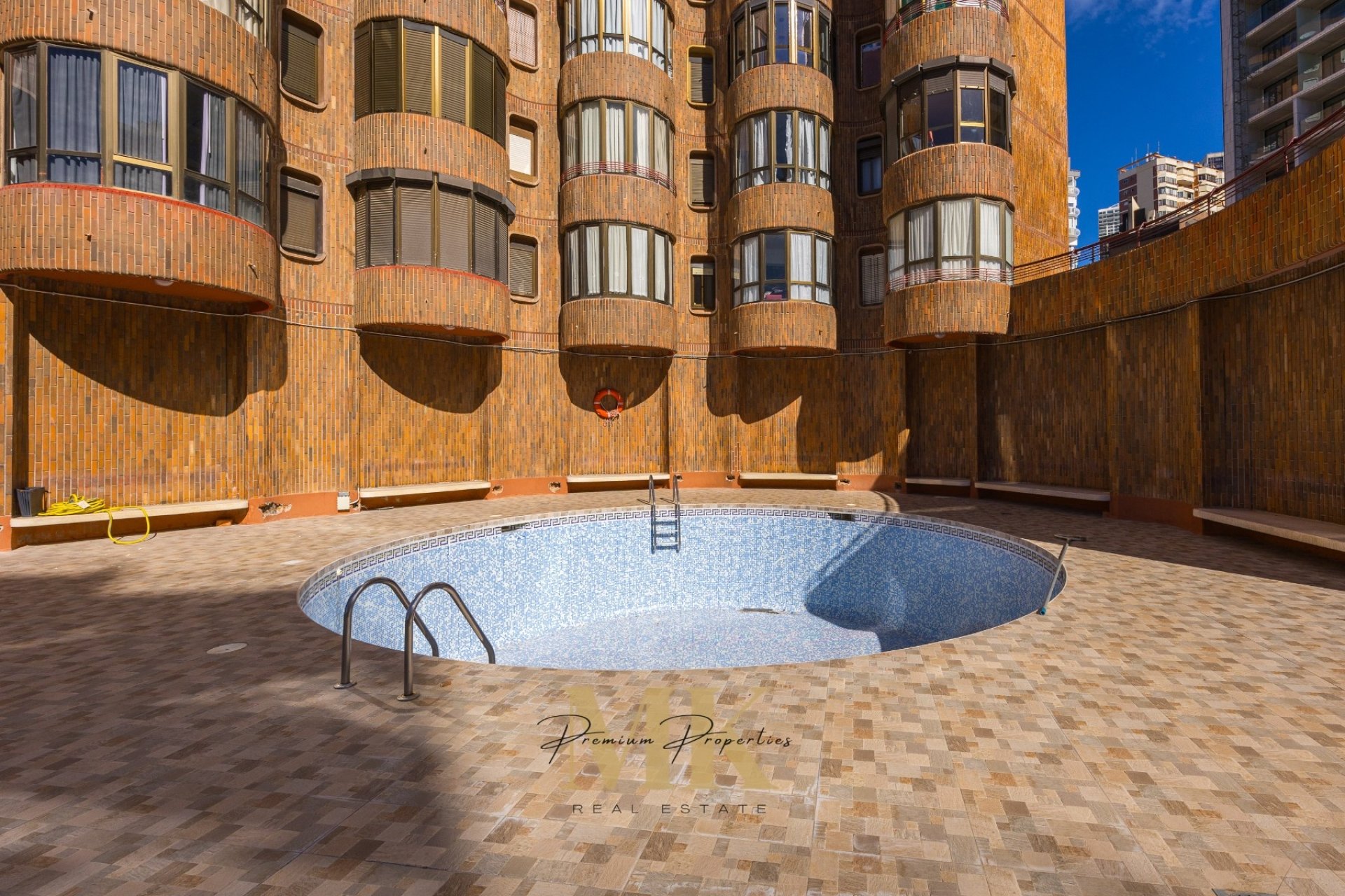 Resale - Apartment -
Benidorm - Coblanca