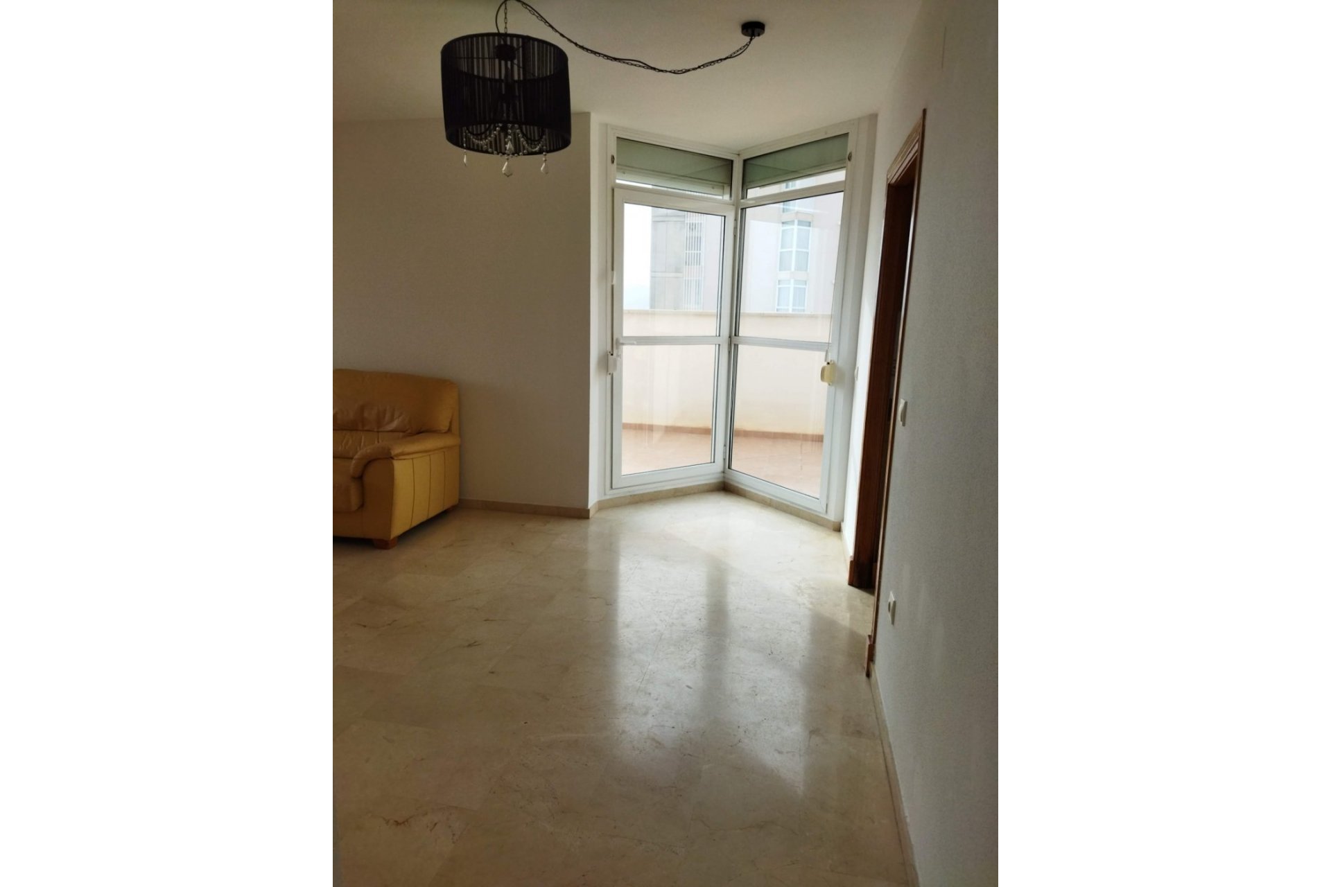 Resale - Apartment -
Benidorm - Rincón de Loix