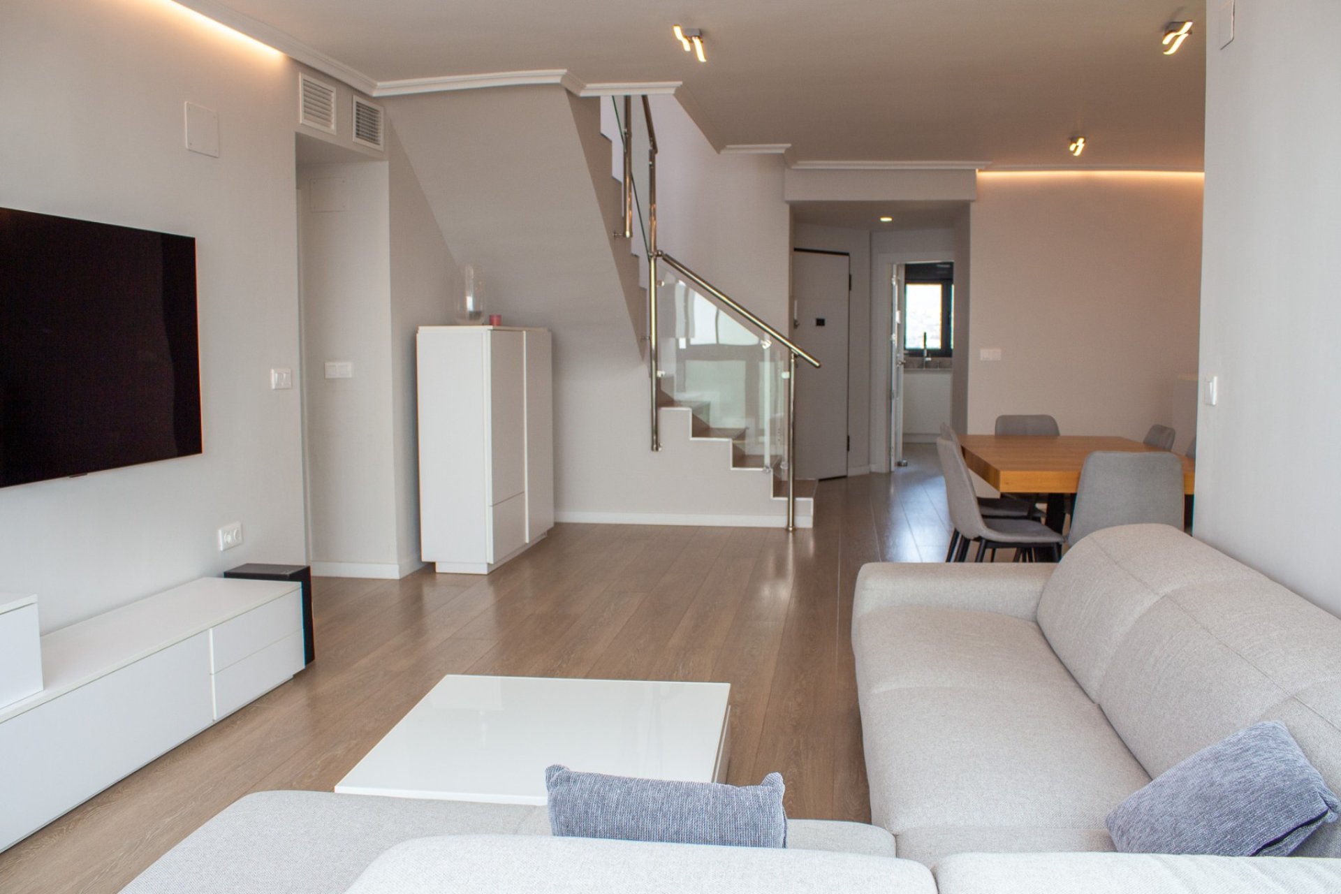 Resale - Apartment -
Benidorm