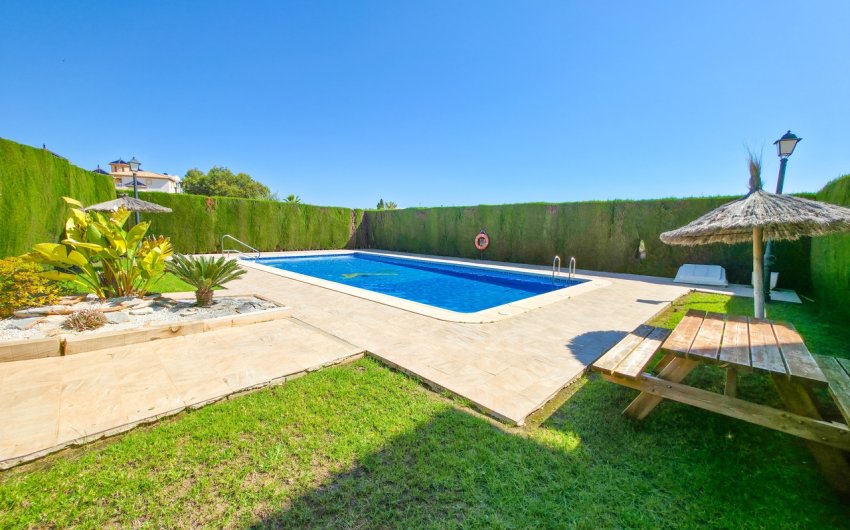 Resale - Apartment -
Cabo Roig - Costa Blanca