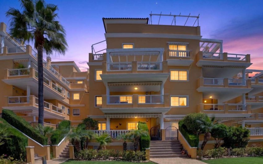 Resale - Apartment -
Cabo Roig - Costa Blanca