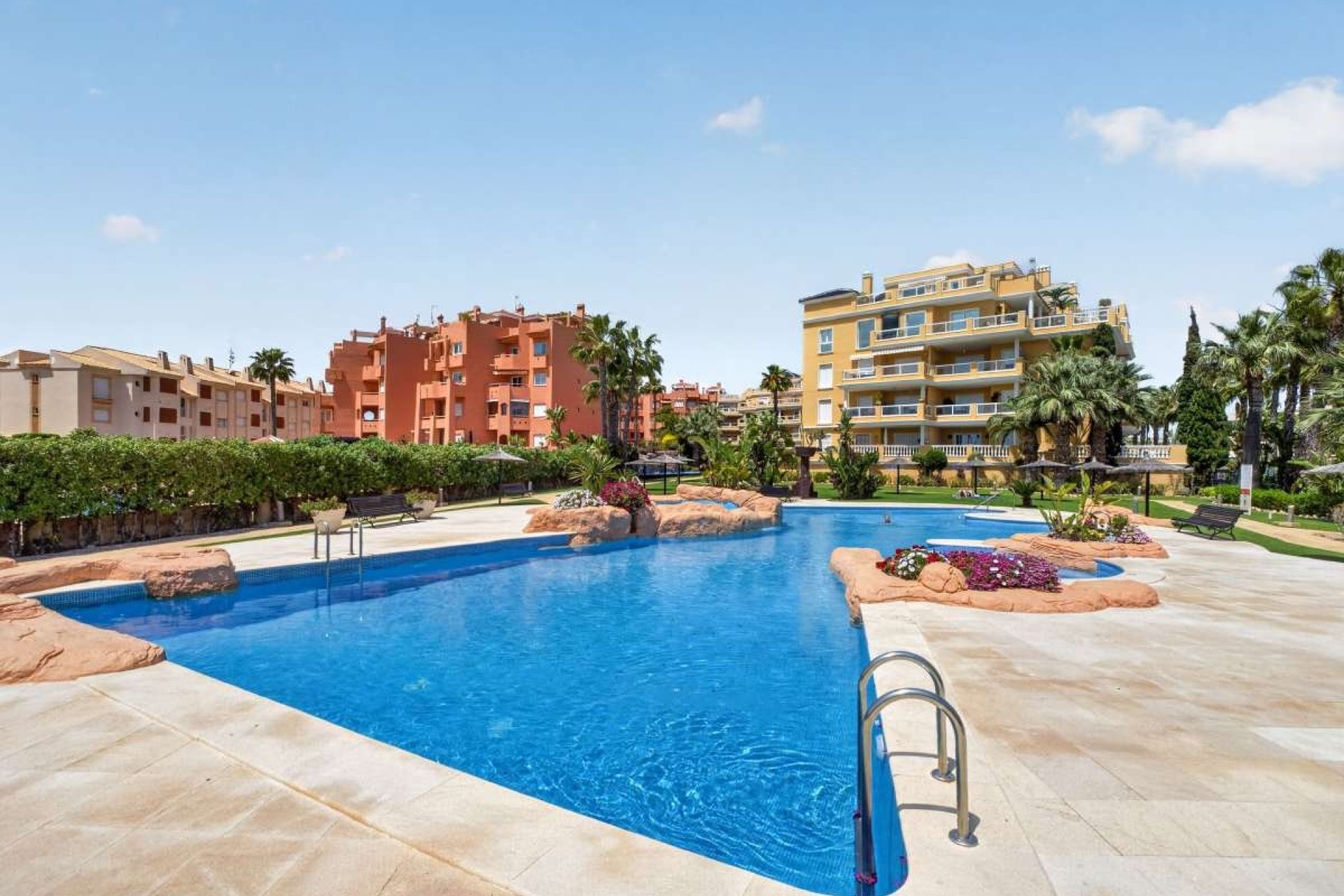 Resale - Apartment -
Cabo Roig - Costa Blanca