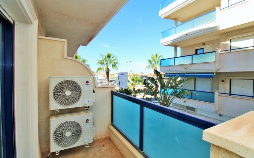 Resale - Apartment -
Cabo Roig