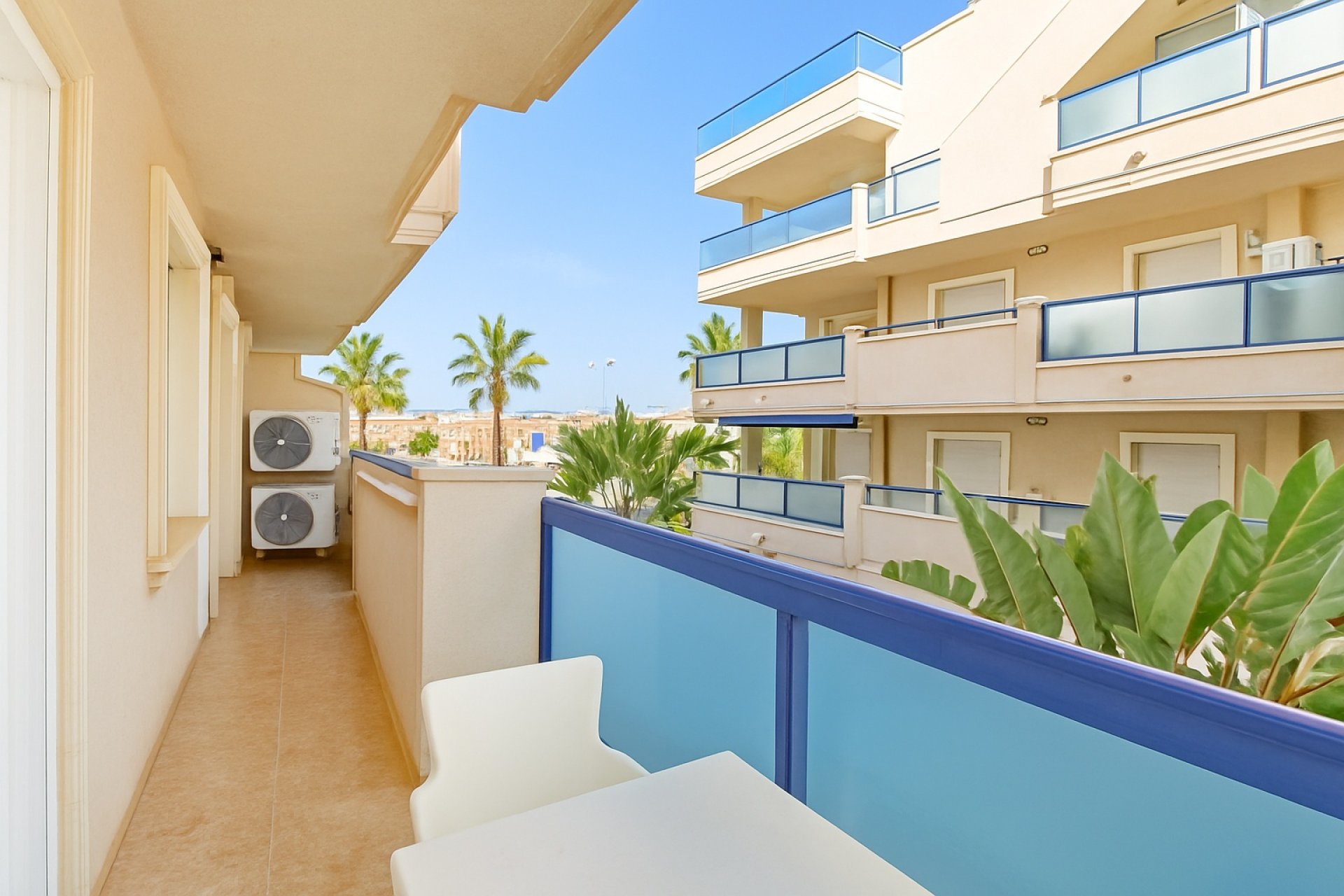 Resale - Apartment -
Cabo Roig