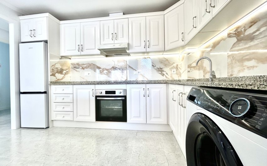 Resale - Apartment -
Campoamor - Costa Blanca