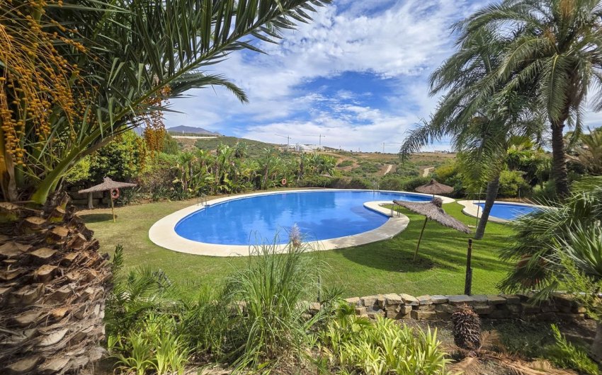 Resale - Apartment -
Casares Playa - Costa del Sol