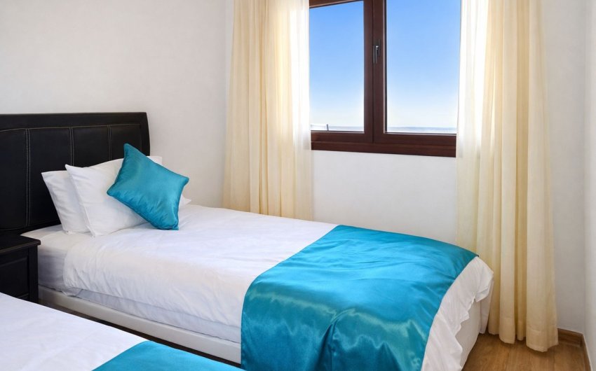 Resale - Apartment -
Casares Playa - Costa del Sol
