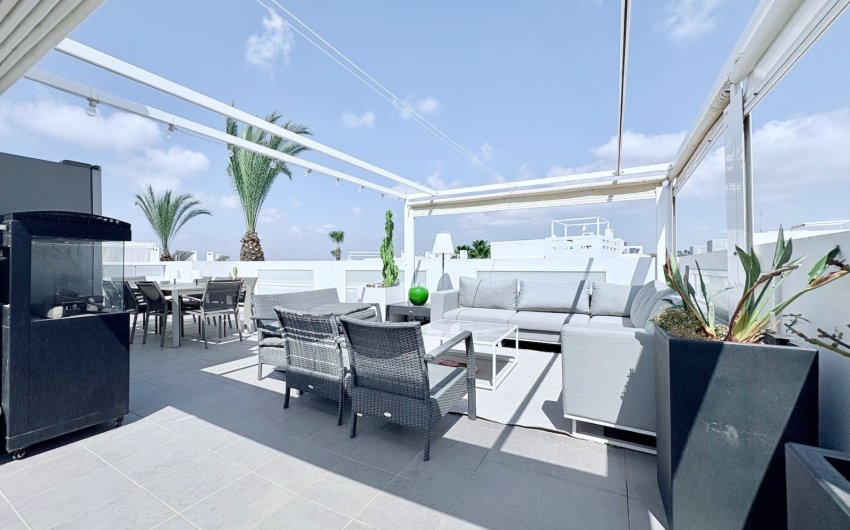 Resale - Apartment -
Dehesa de Campoamor - Las Ramblas