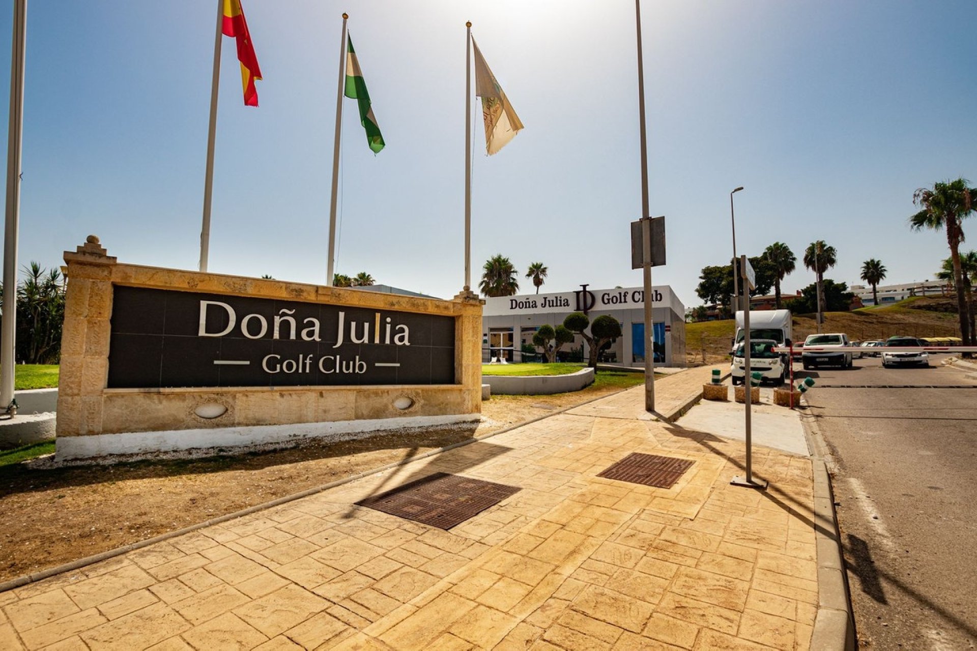 Resale - Apartment -
Doña Julia - Inland