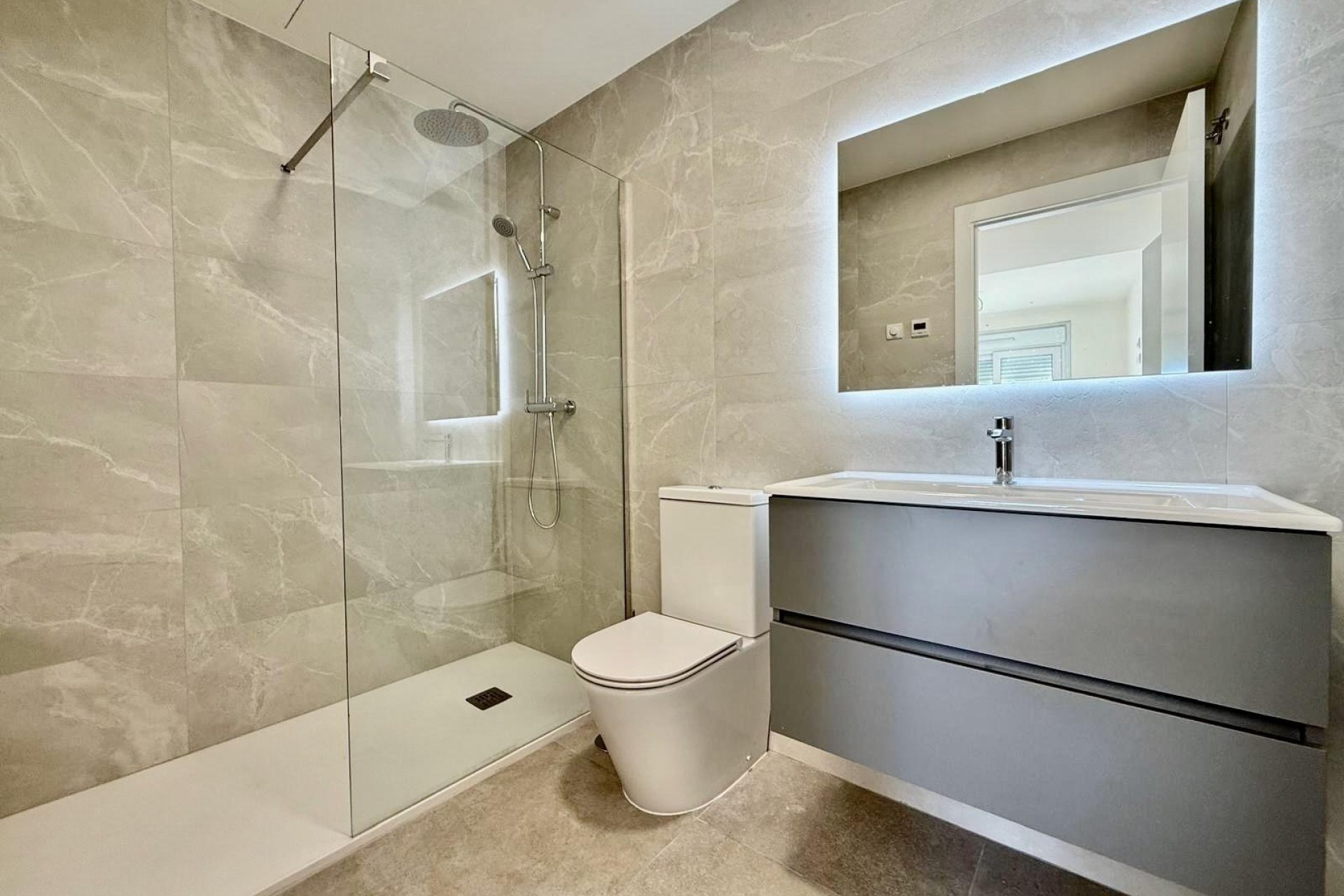 Resale - Apartment -
Finestrat - Balcón De Finestrat