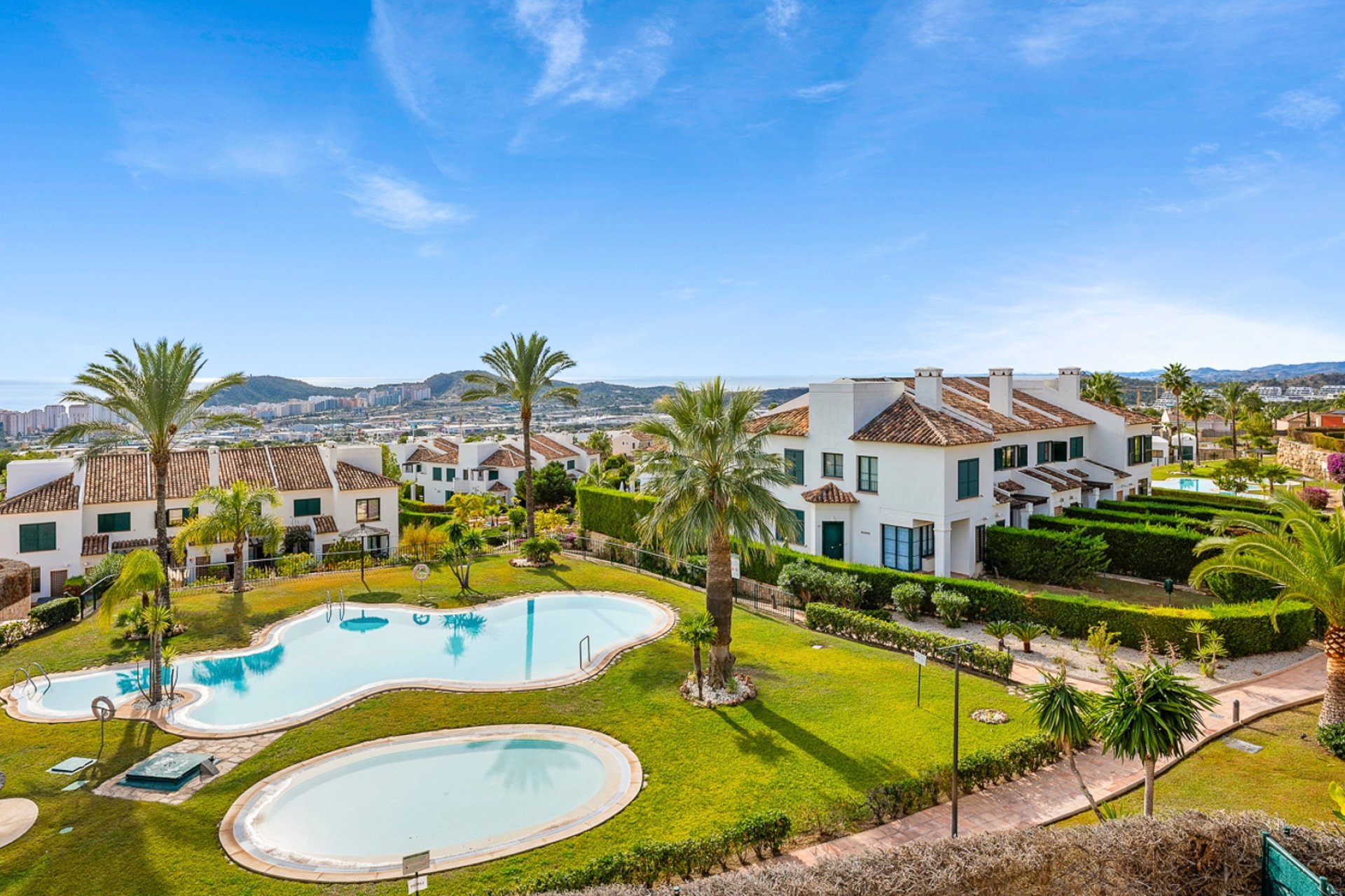 Resale - Apartment -
Finestrat - Sierra Cortina