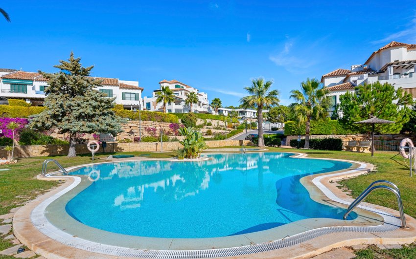 Resale - Apartment -
Finestrat - Sierra Cortina