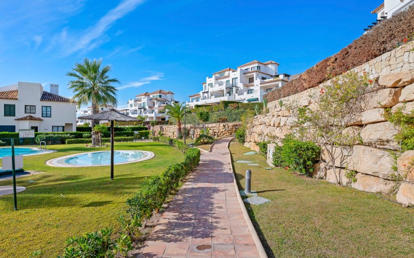 Resale - Apartment -
Finestrat - Sierra Cortina