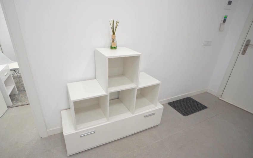 Resale - Apartment -
Finestrat