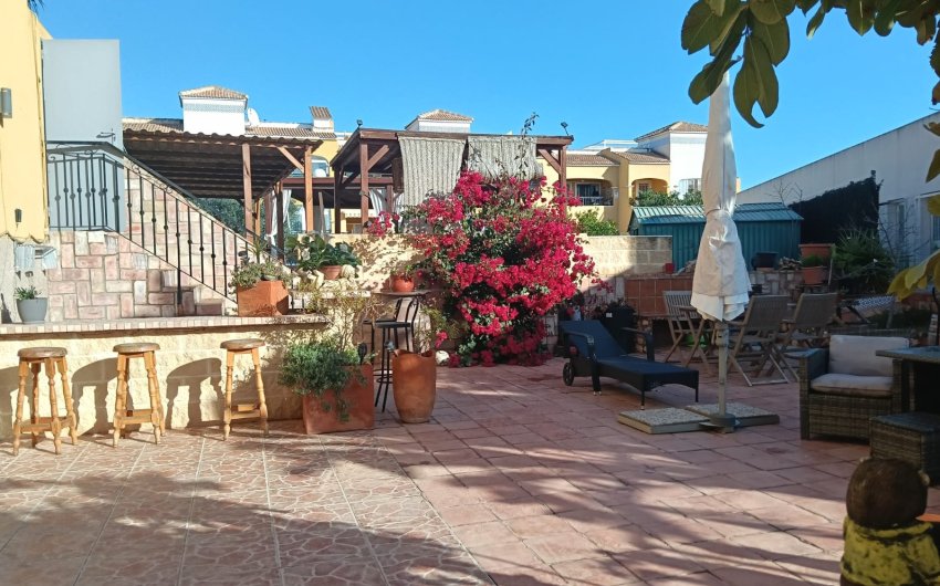Resale - Apartment Flat -
Los Montesinos - La Herrada