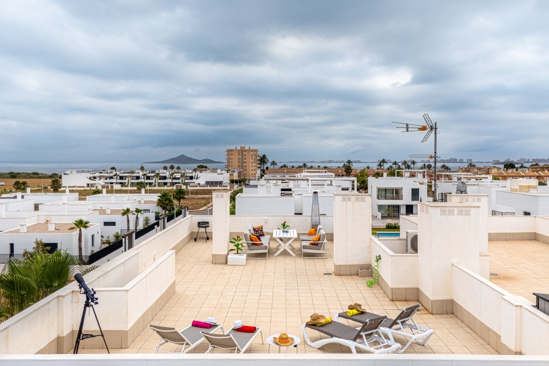 Resale - Apartment Flat -
Mar de Cristal