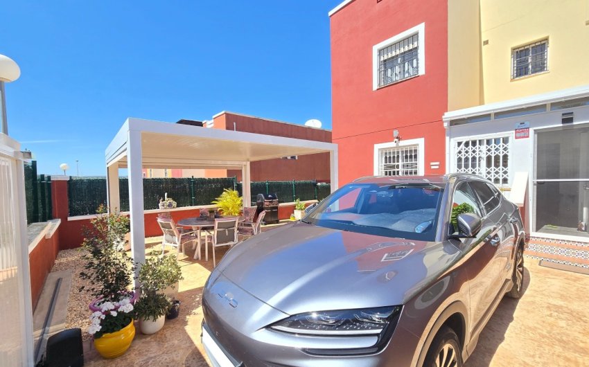 Resale - Apartment / Flat * -
Orihuela Costa * - Los Altos *