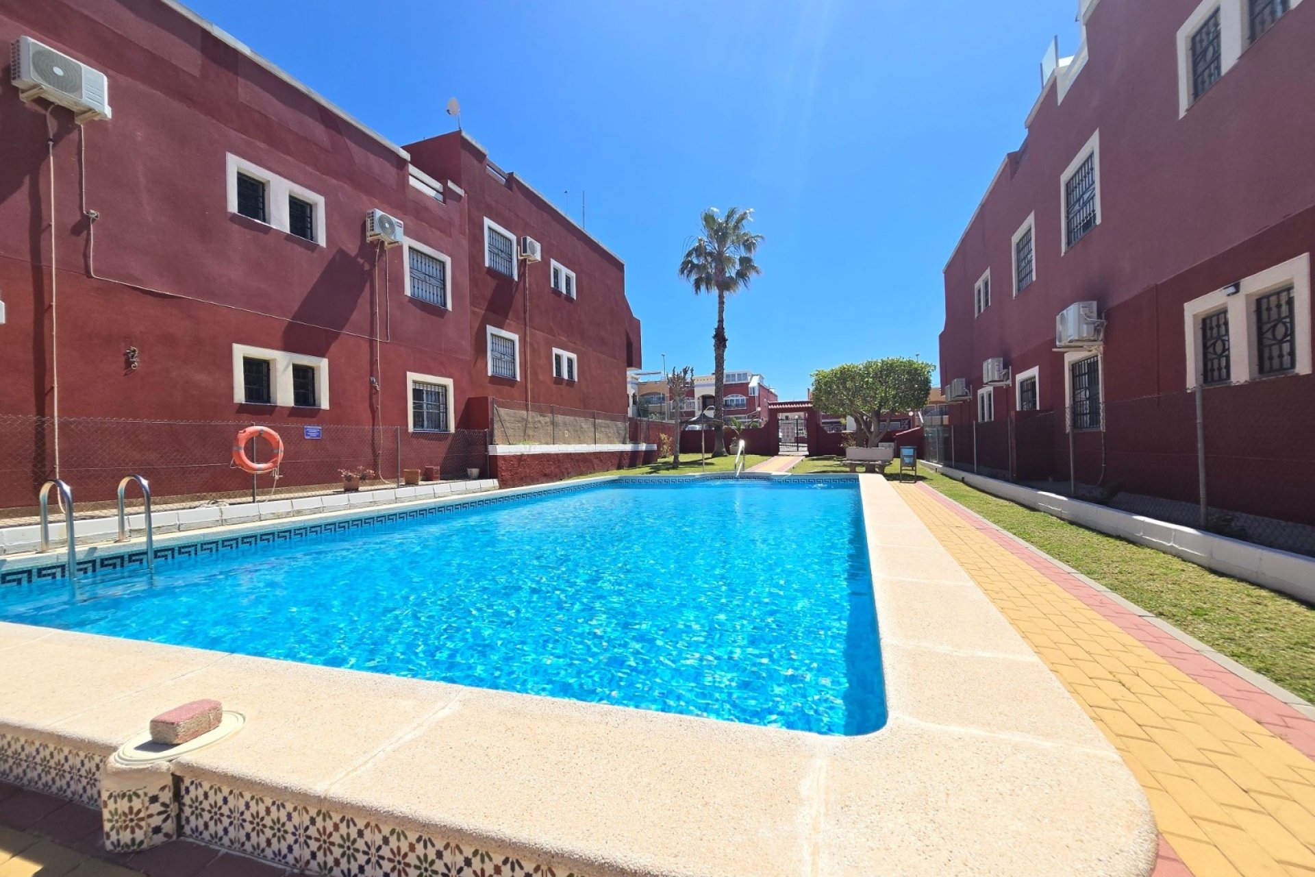 Resale - Apartment / Flat * -
Orihuela Costa * - Los Altos *