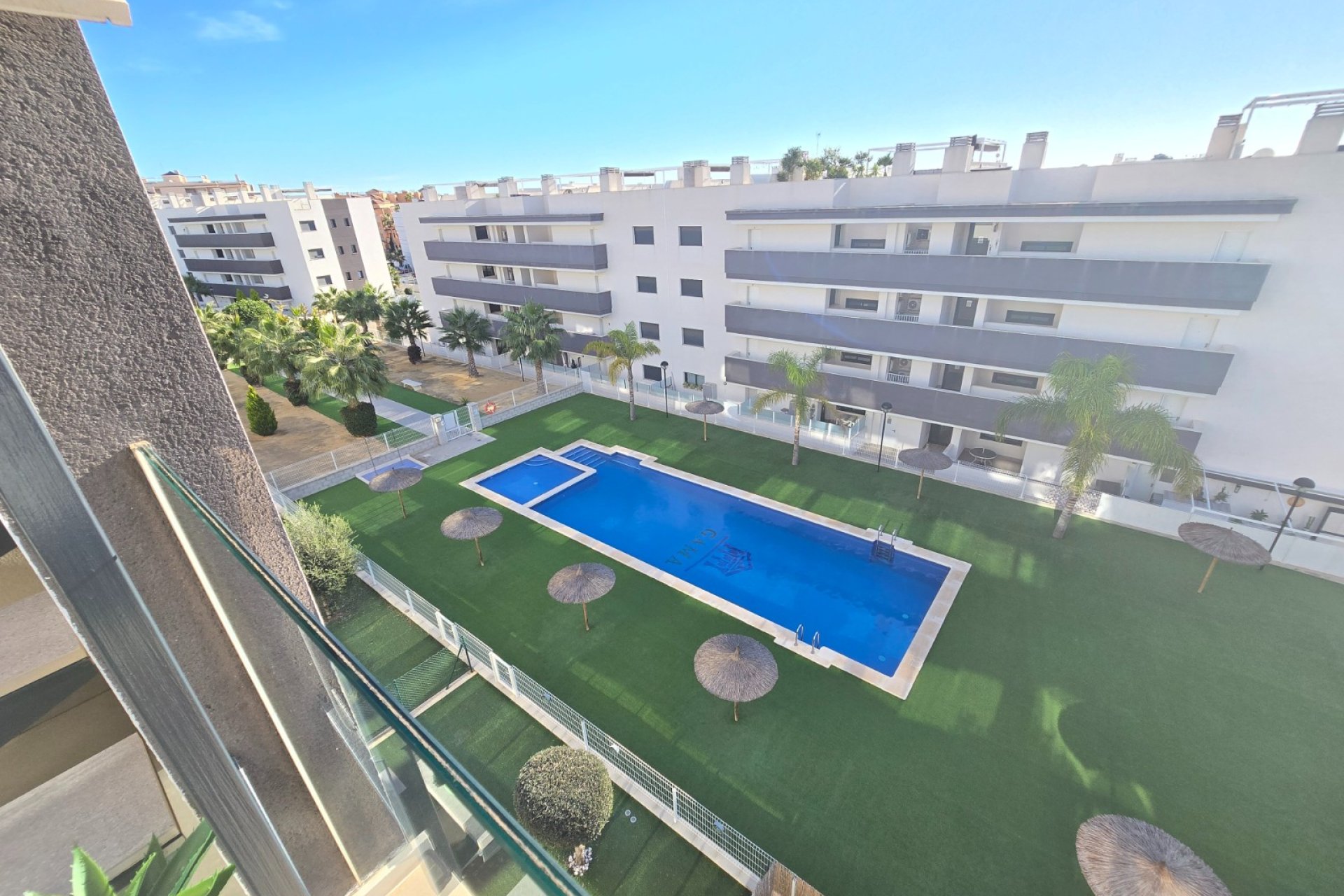 Resale - Apartment / Flat * -
Orihuela Costa * - Villamartín *