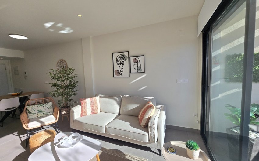 Resale - Apartment / Flat * -
Orihuela Costa * - Villamartín *