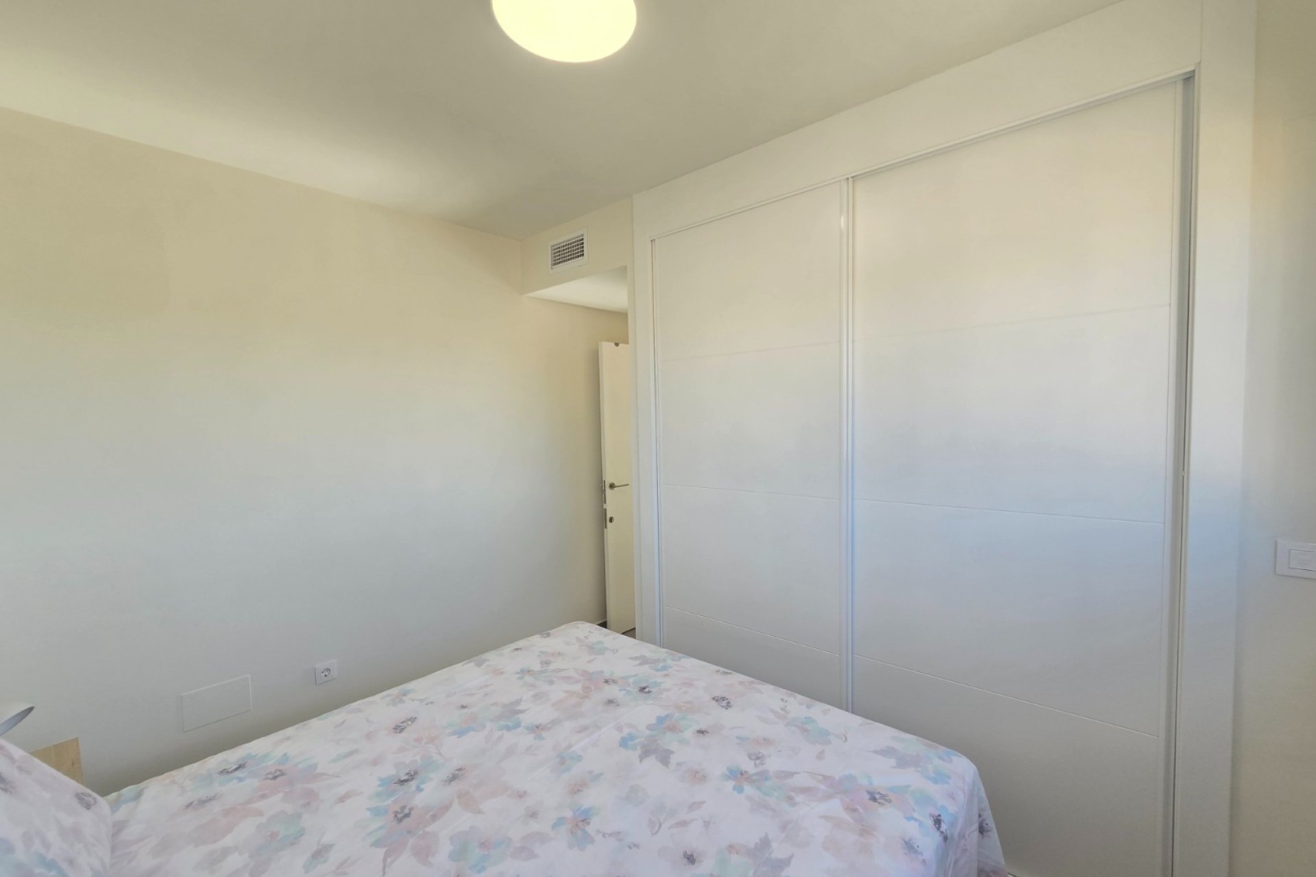 Resale - Apartment / Flat * -
Orihuela Costa * - Villamartín *