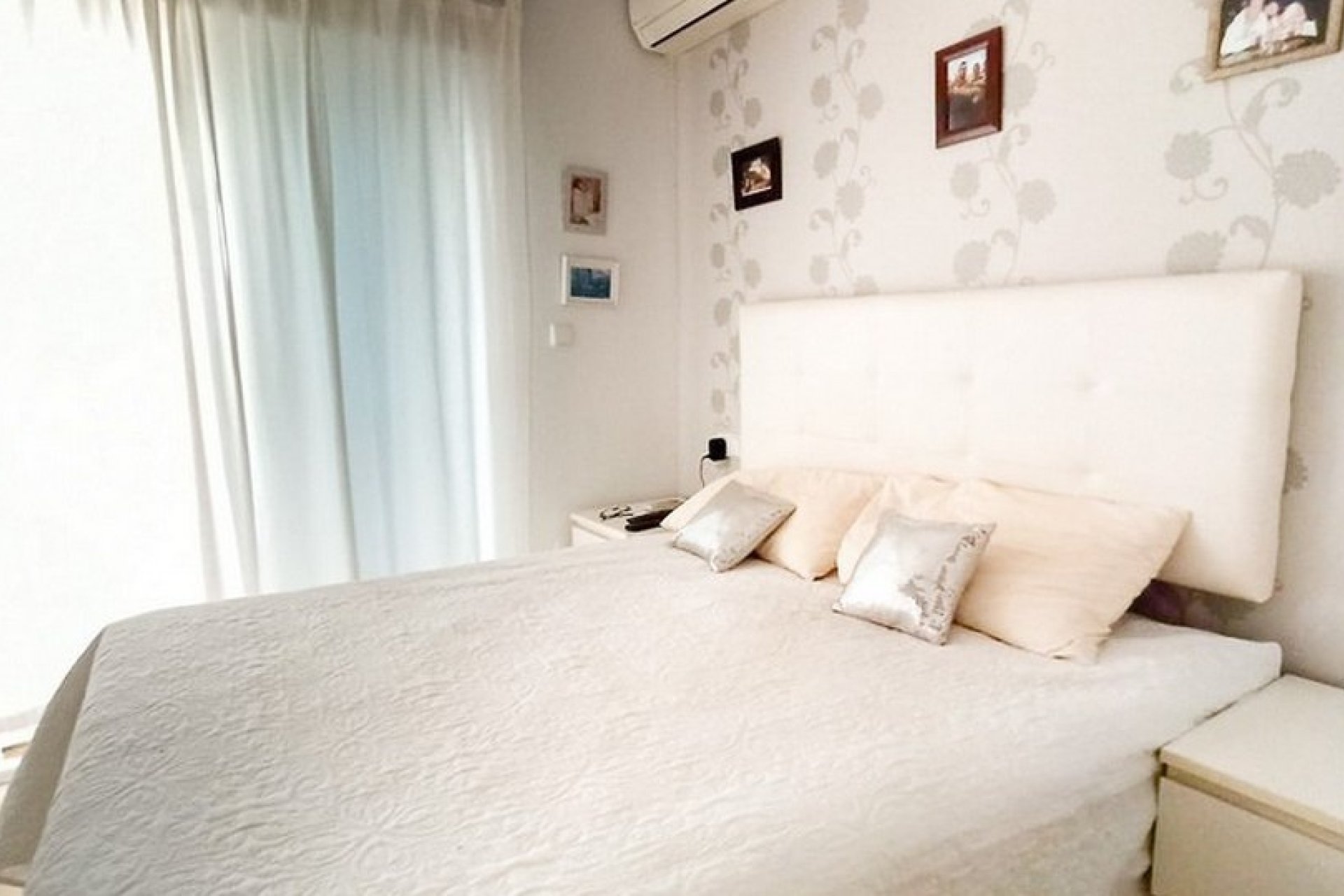 Resale - Apartment -
Formentera del Segura