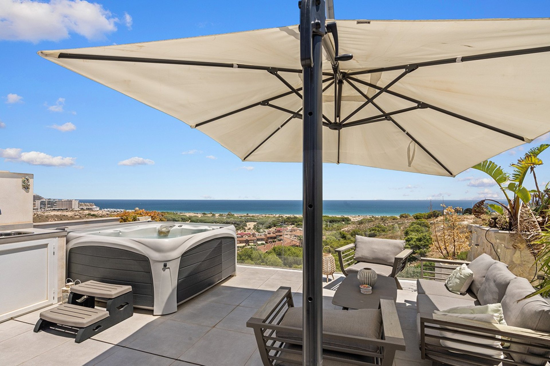 Resale - Apartment -
Gran Alacant - Playa del Carabassí