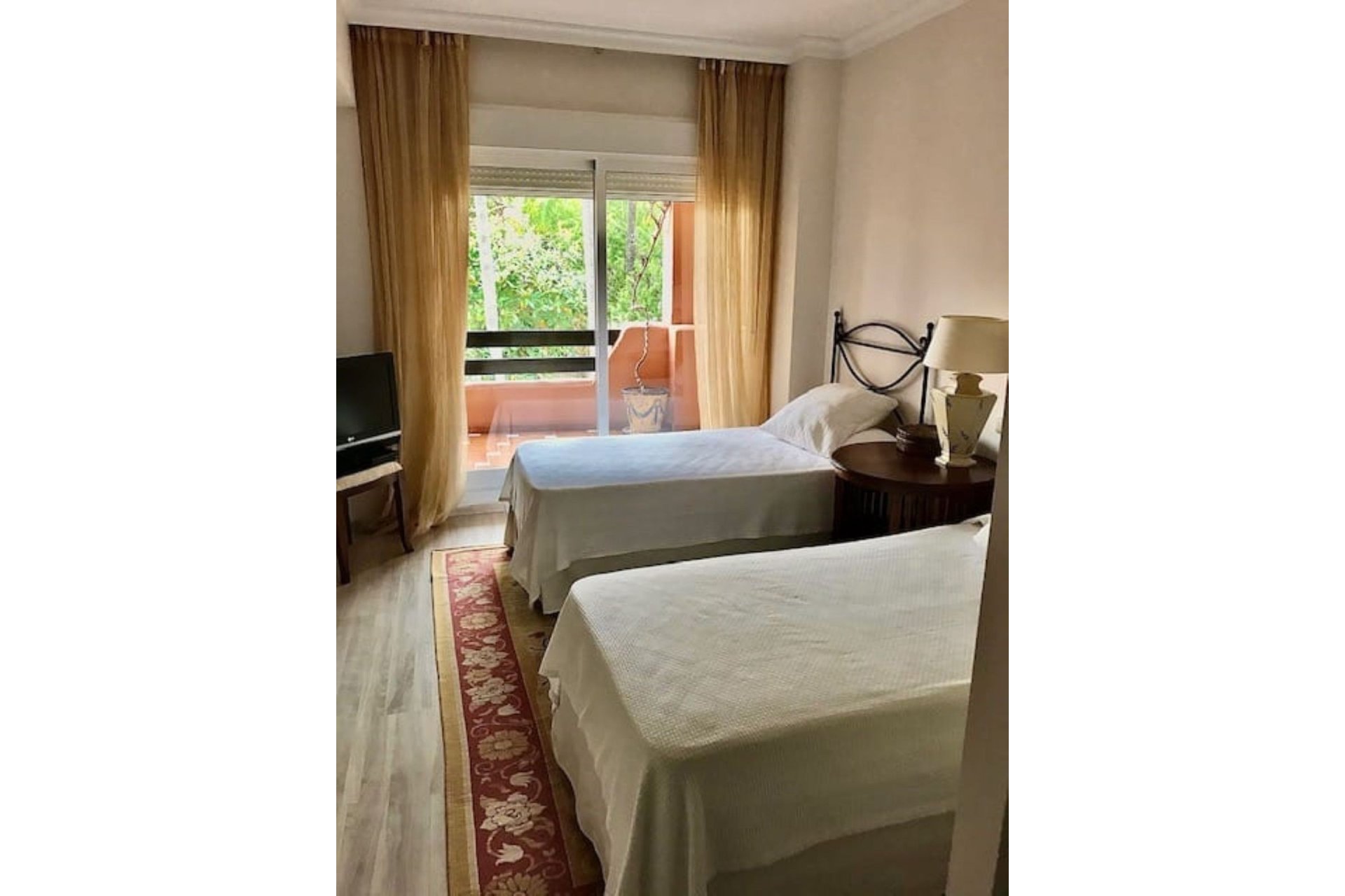 Resale - Apartment -
Guadalmina Baja - Costa del Sol