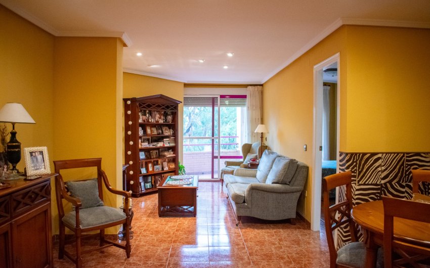 Resale - Apartment -
Guardamar del Segura - Center