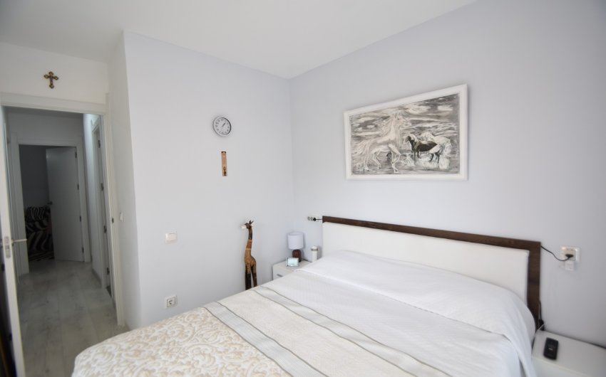 Resale - Apartment -
Guardamar del Segura - Center