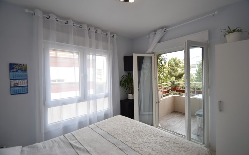 Resale - Apartment -
Guardamar del Segura - Center