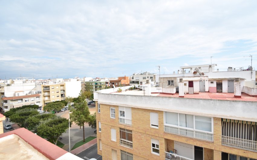 Resale - Apartment -
Guardamar del Segura - Center