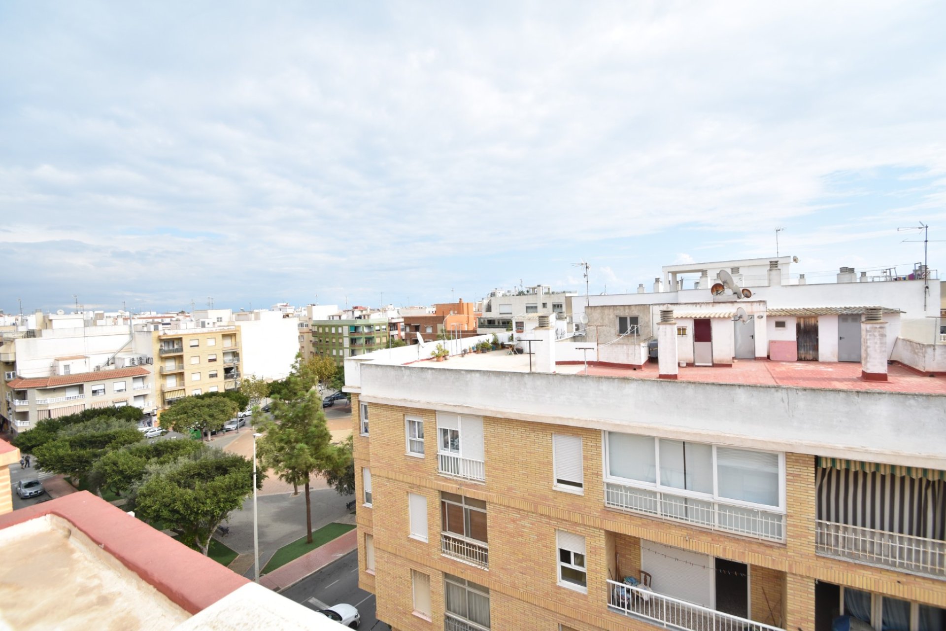 Resale - Apartment -
Guardamar del Segura - Center