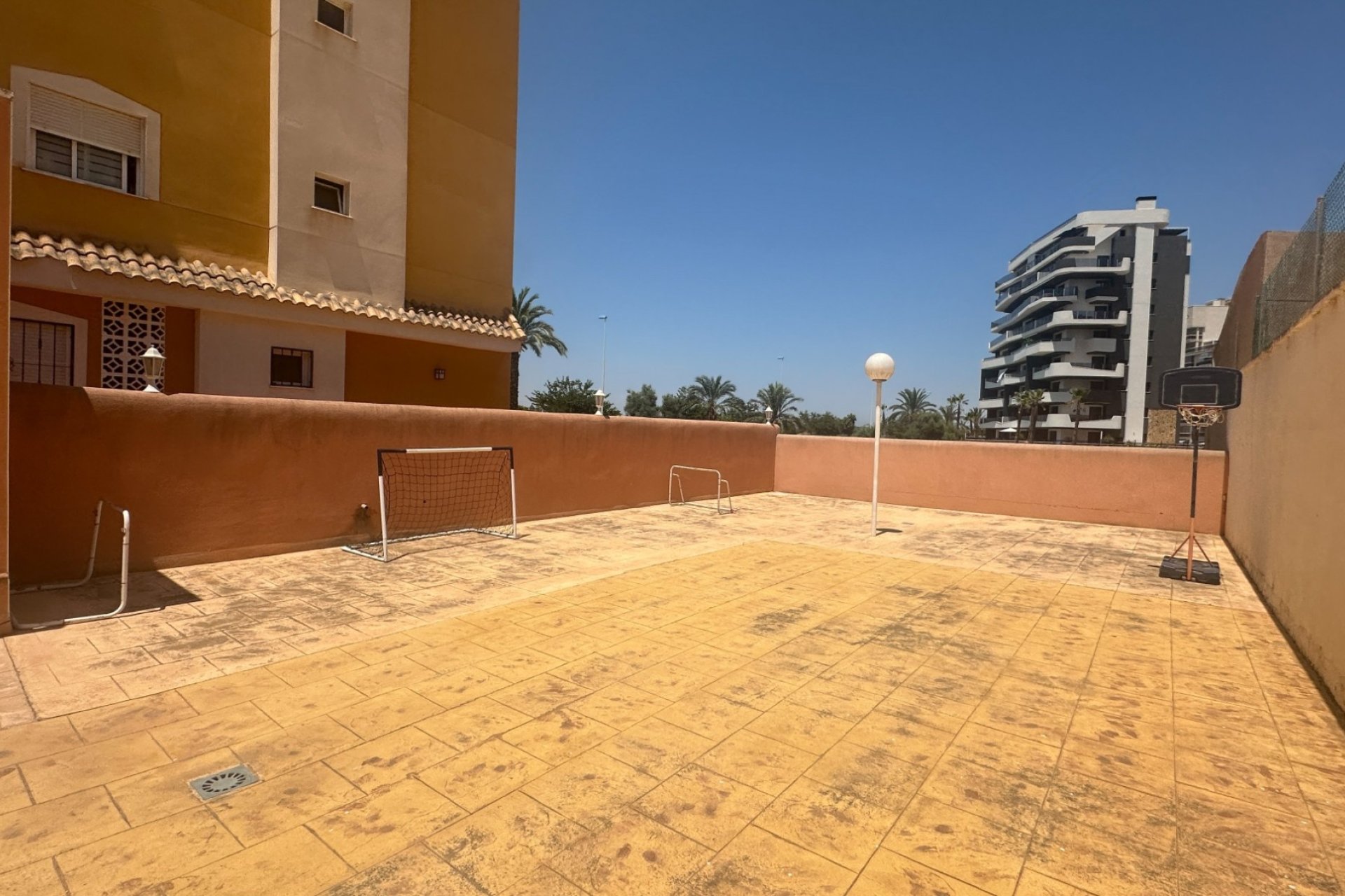Resale - Apartment -
Guardamar del Segura - Costa Blanca