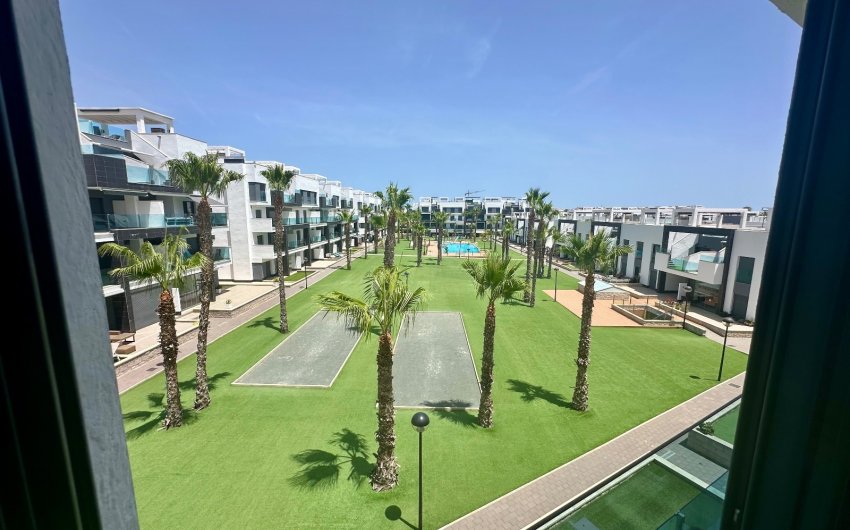 Resale - Apartment -
Guardamar del Segura - El Raso