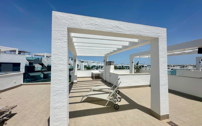 Resale - Apartment -
Guardamar del Segura - El Raso