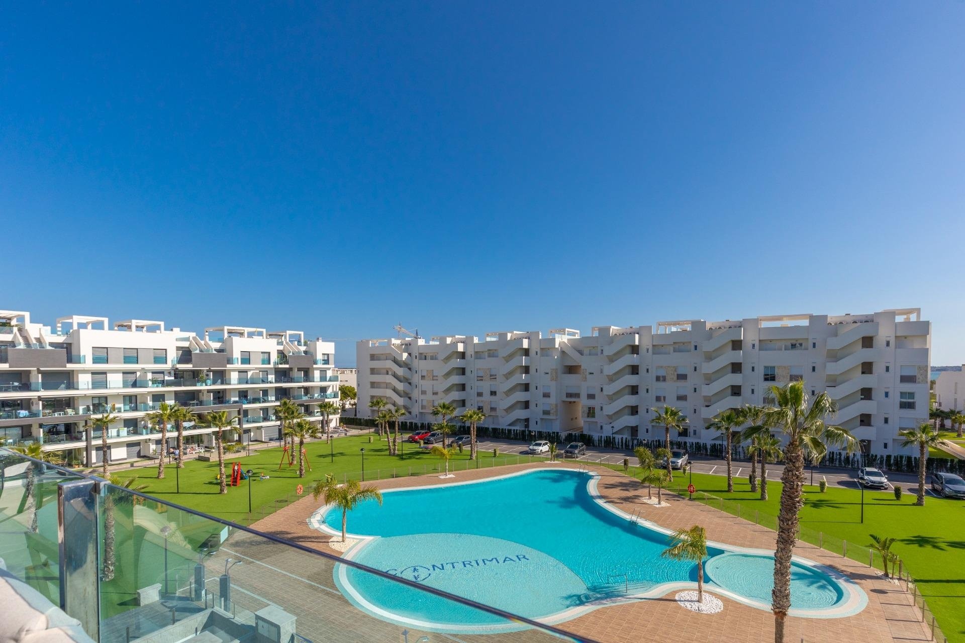 Resale - Apartment -
Guardamar del Segura - El Raso