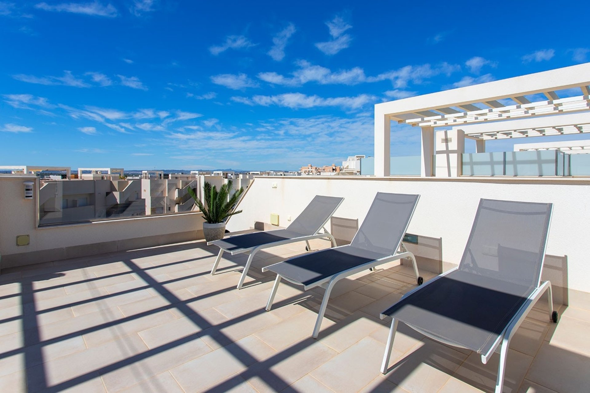 Resale - Apartment -
Guardamar del Segura - El Raso