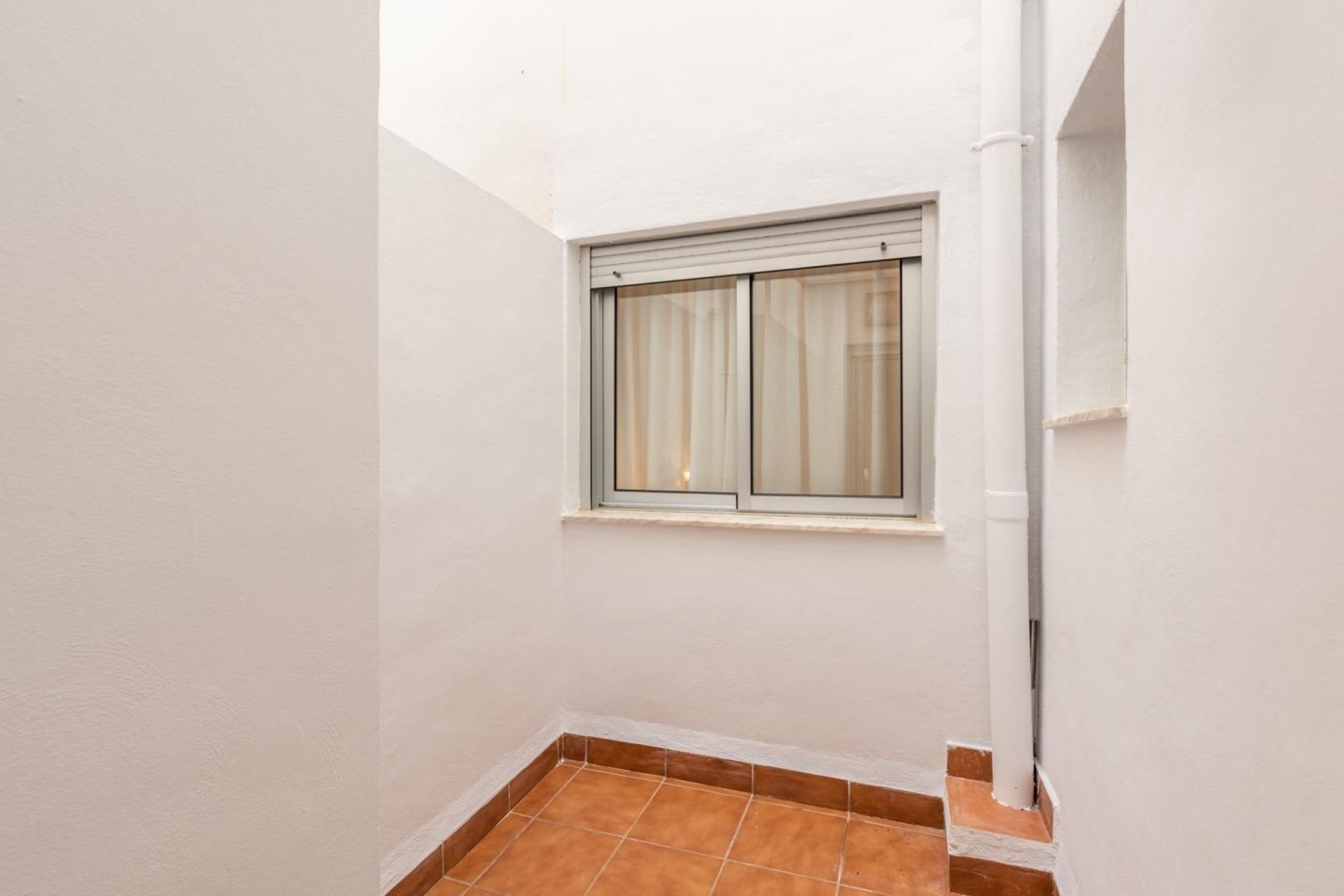 Resale - Apartment -
Guardamar del Segura - Pueblo