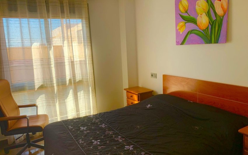 Resale - Apartment -
Guardamar del Segura - Pueblo