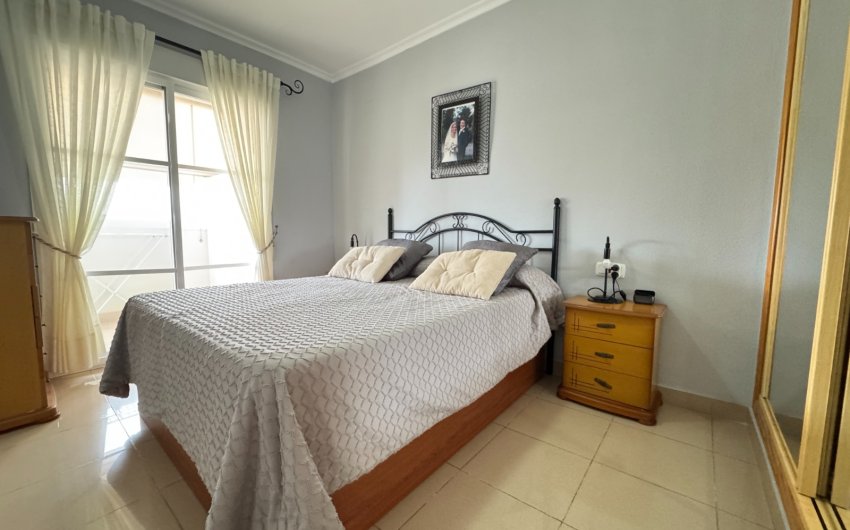 Resale - Apartment -
Guardamar del Segura - Puerto