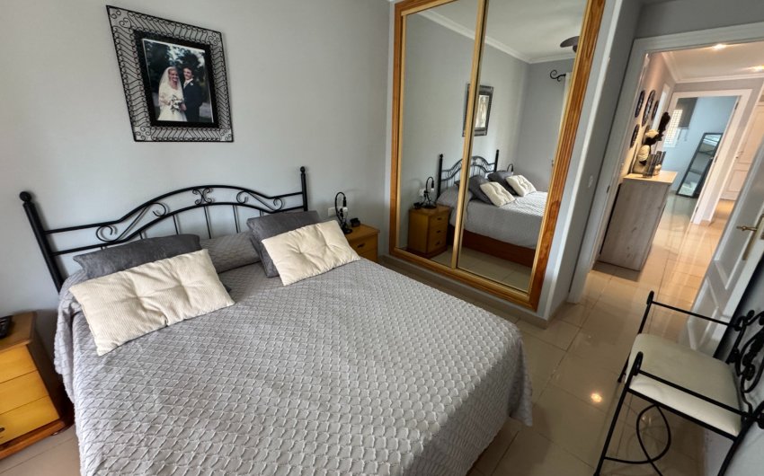 Resale - Apartment -
Guardamar del Segura - Puerto