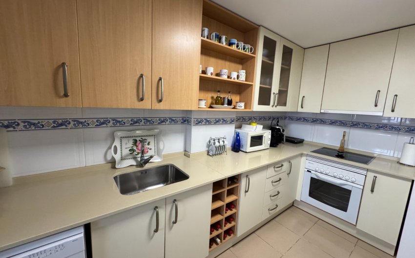 Resale - Apartment -
Guardamar del Segura - Puerto