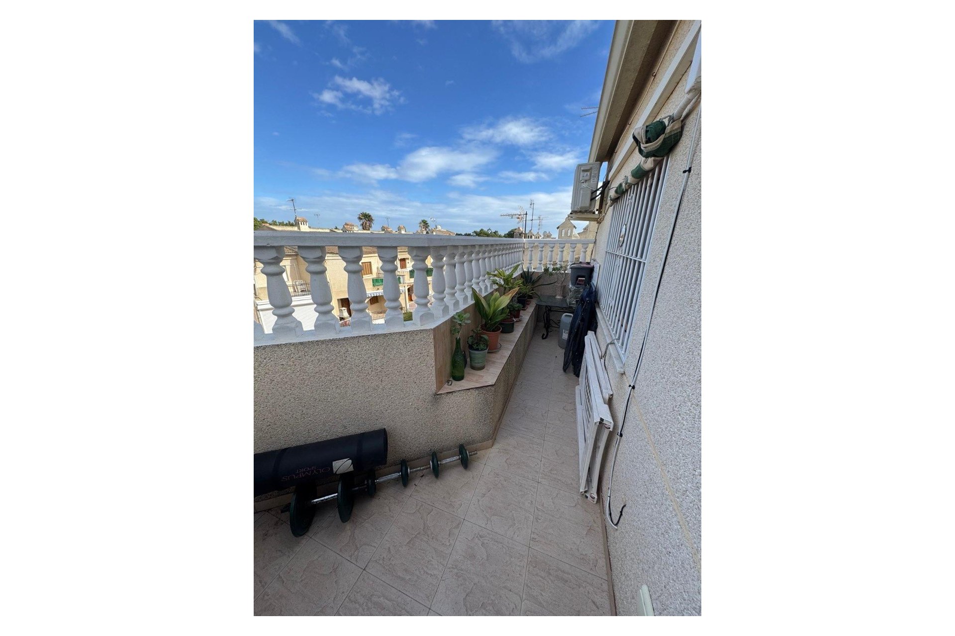 Resale - Apartment -
Guardamar del Segura - Urbanizaciones