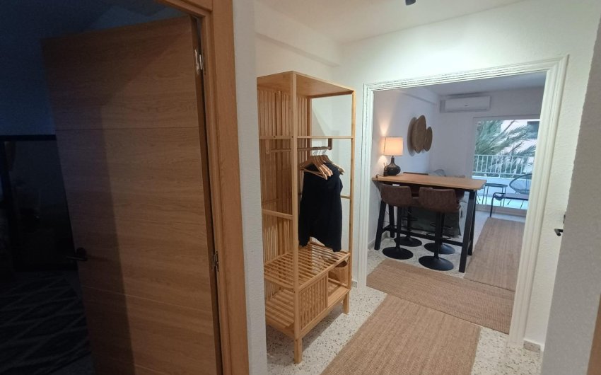 Resale - Apartment -
Guardamar del Segura - Urbanizaciones