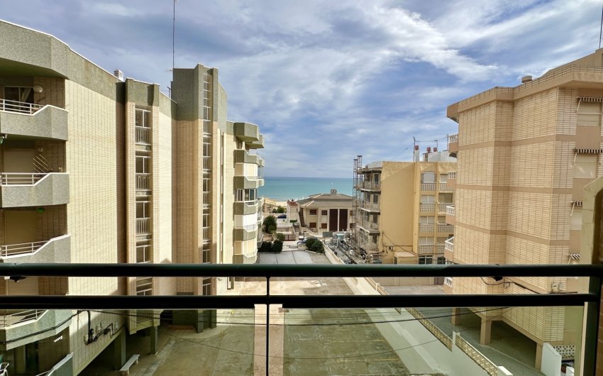 Resale - Apartment -
Guardamar del Segura
