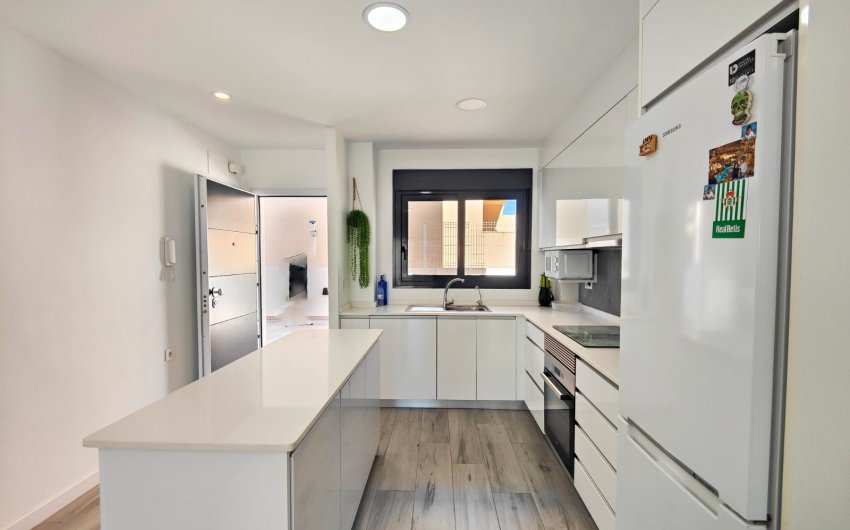 Resale - Apartment -
Guardamar del Segura