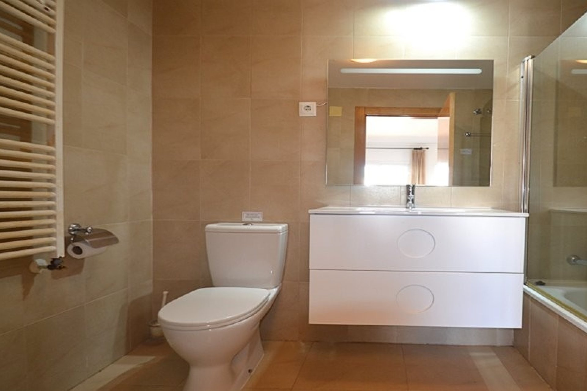 Resale - Apartment -
Hacienda Riquelme Golf Resort - Inland