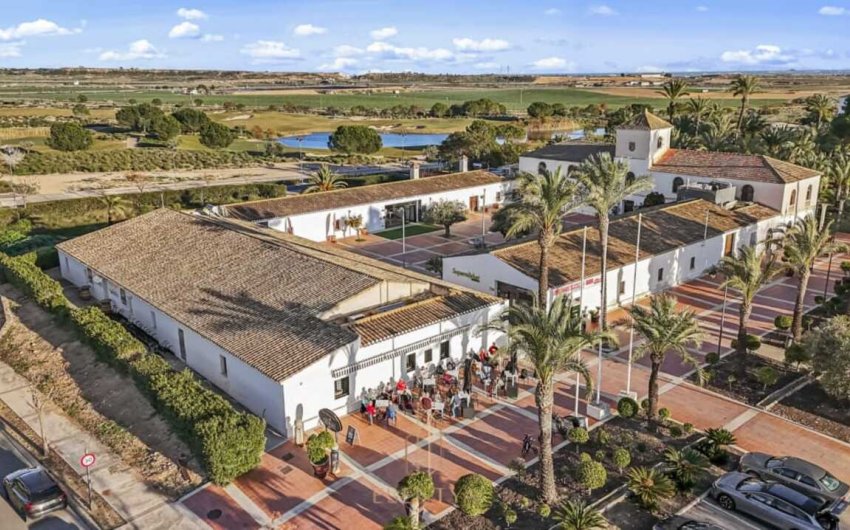 Resale - Apartment -
Hacienda Riquelme Golf Resort - Inland